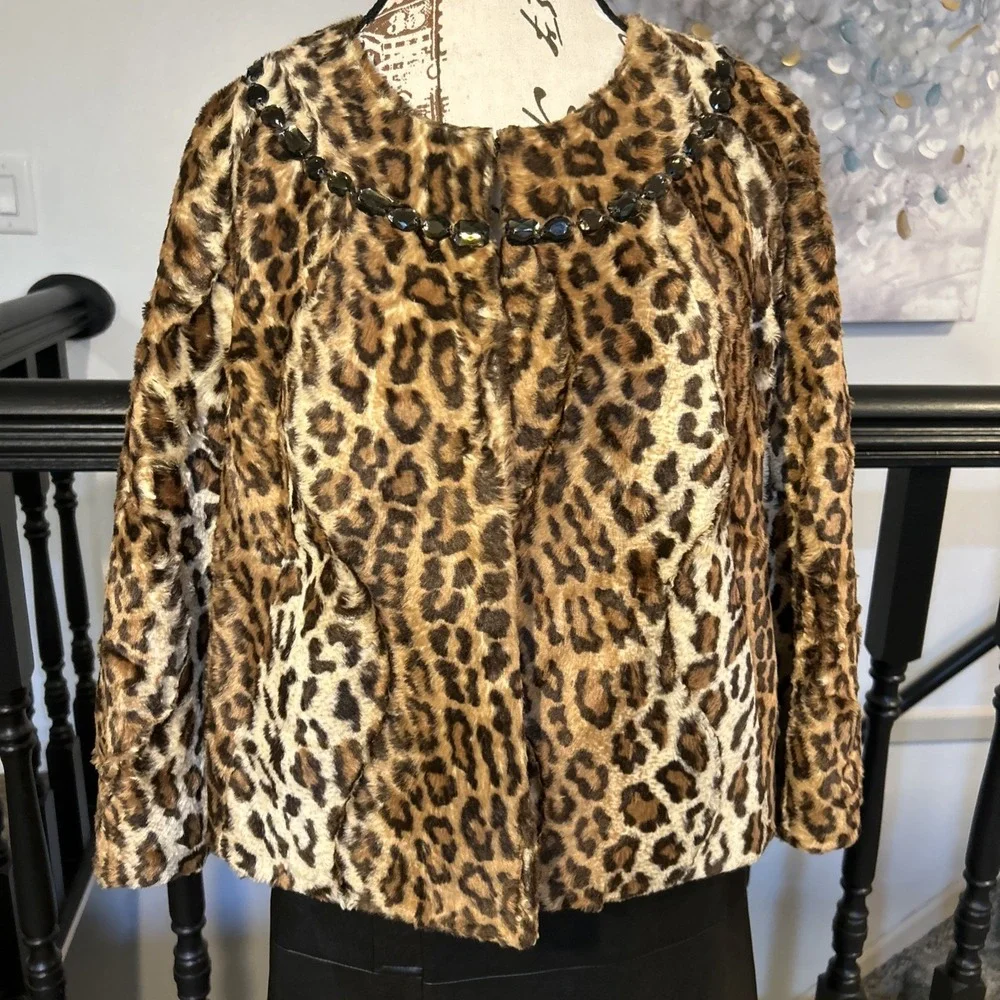 Victor Alfaro Sz 12P Faux Leopard Fur 3/4 Sleeve Cropped Jeweled Neck Lined‎
